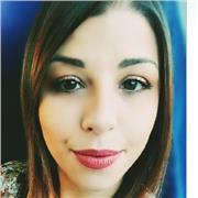 Offro lezioni private, sono laureata in Psicologia ed ho esperienza nell'insegnamento con bambini della scuola primaria